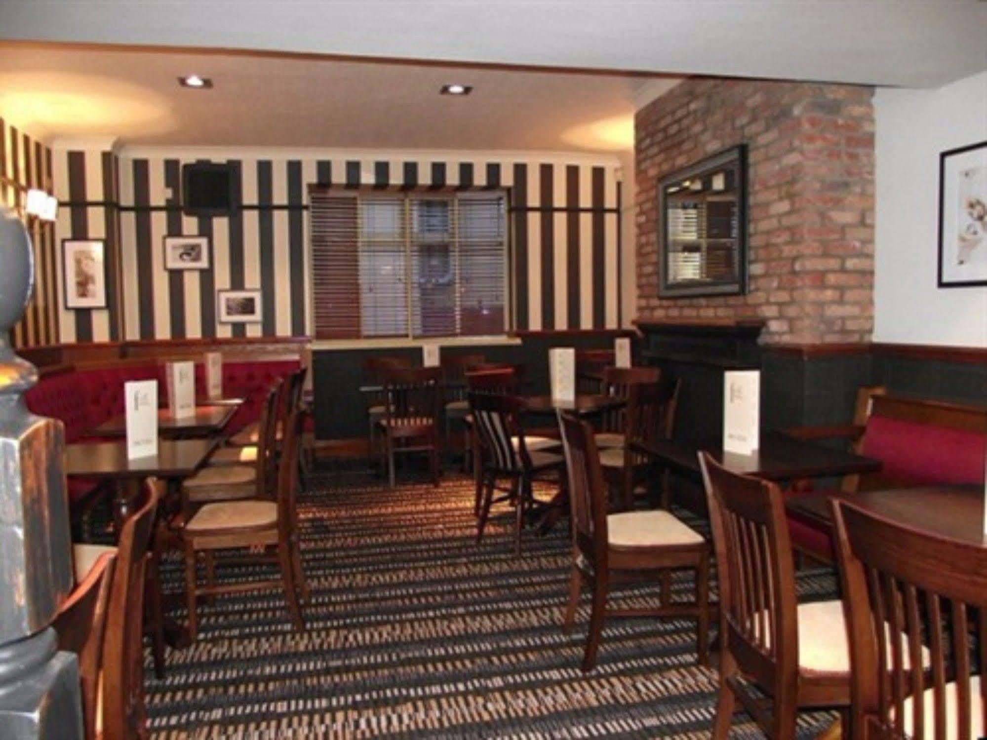 Fox Inn Guisborough Exterior photo